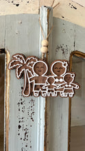 Load image into Gallery viewer, Family of 4 Gingerbread Ornaments