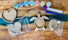 Load image into Gallery viewer, Traditional Christmas DIY Ornament Kit