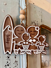 Load image into Gallery viewer, Family of 4 Gingerbread Ornaments
