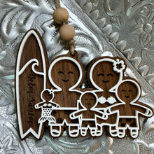Load image into Gallery viewer, Family of 5 Gingerbread Ornaments
